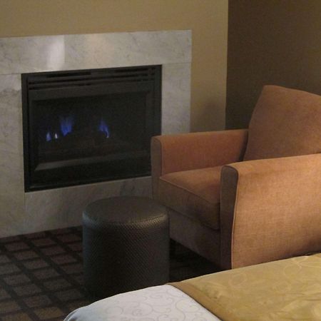 Best Western Plaza Hotel Saugatuck Exterior photo