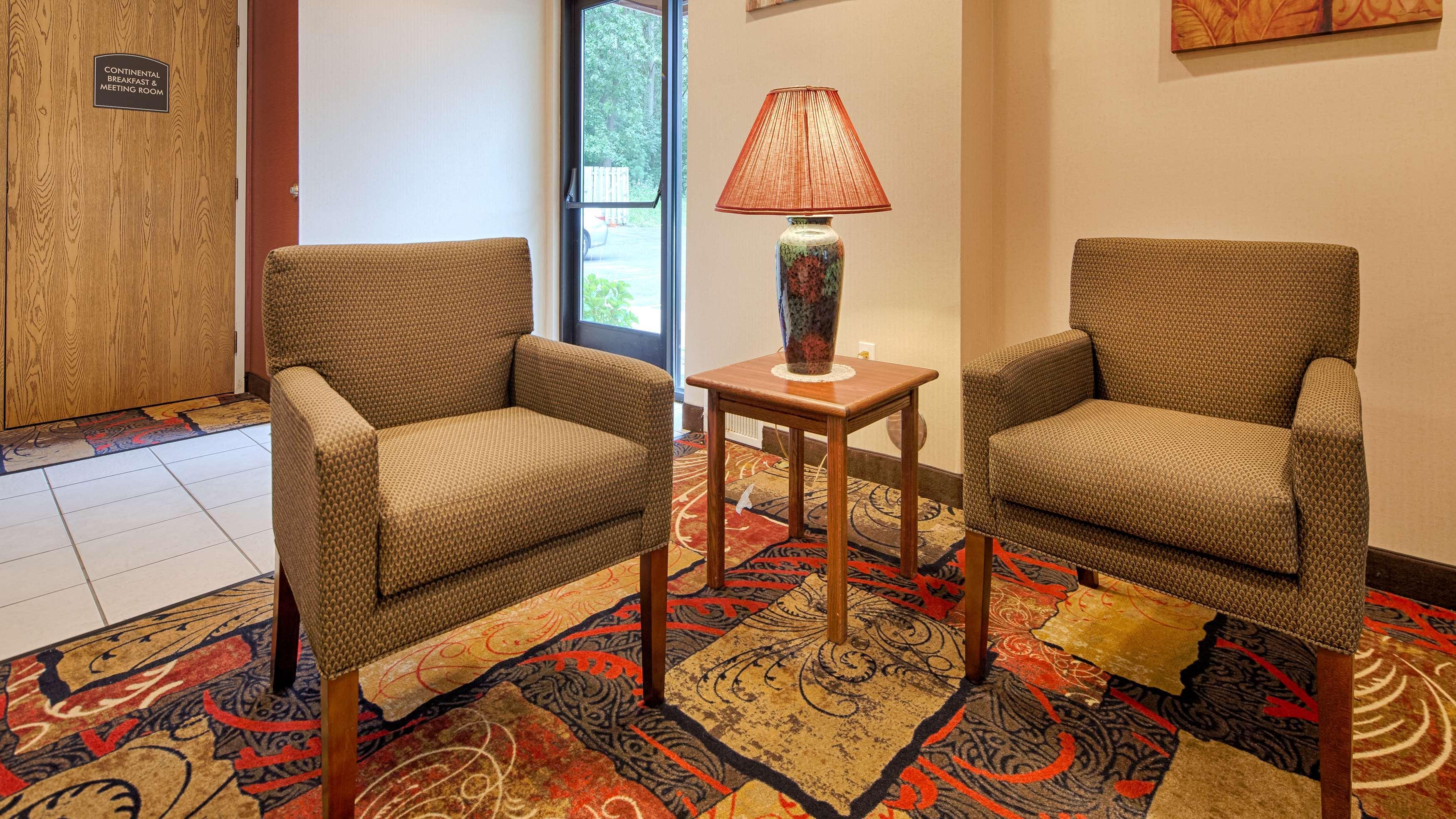 Best Western Plaza Hotel Saugatuck Exterior photo