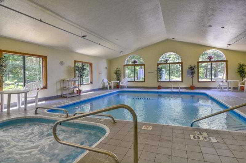 Best Western Plaza Hotel Saugatuck Exterior photo